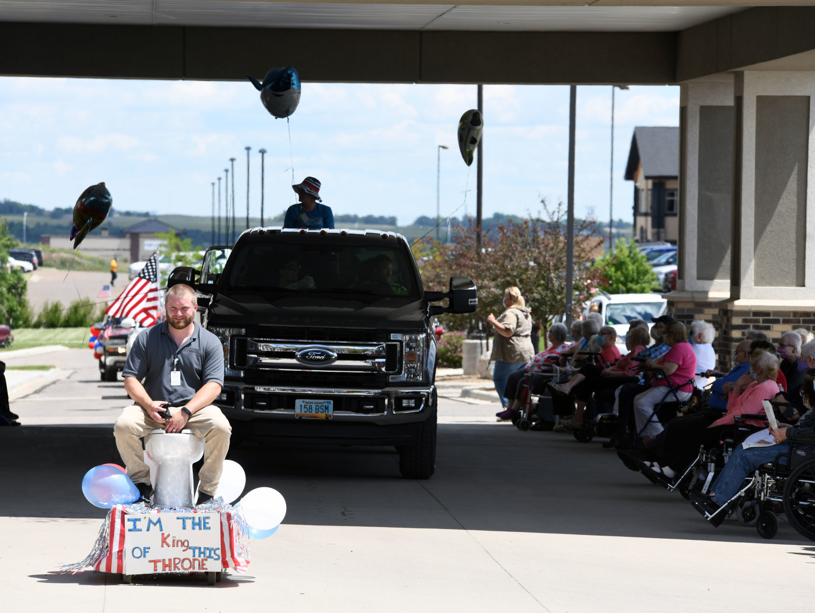 nursing-home-parade